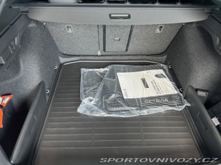 Škoda Ostatní modely Octavia Combi Sportline 2024