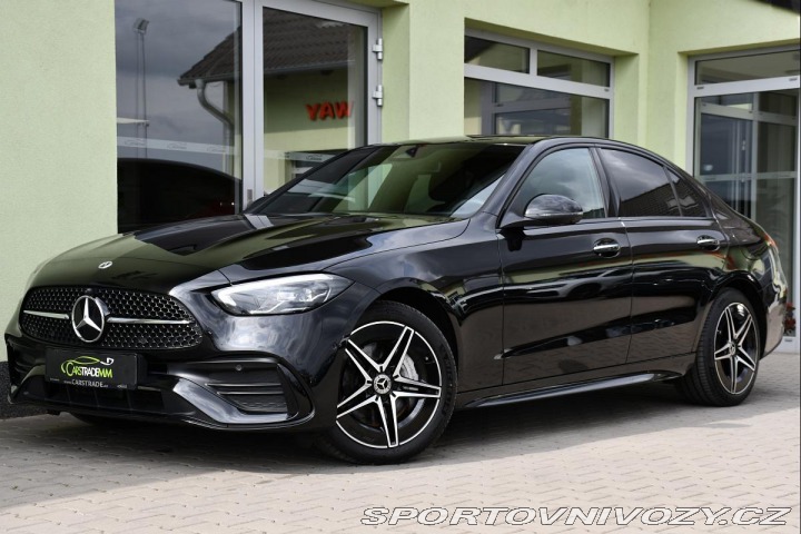 Mercedes-Benz C 400e 4M HYBRID PANO ZÁRUK 2023