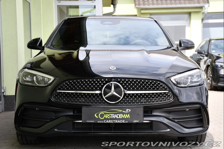 Mercedes-Benz C 400e 4M HYBRID PANO ZÁRUK 2023