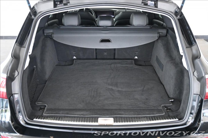 Mercedes-Benz E 3,0 400d 243kW 9G-Tronic 2021