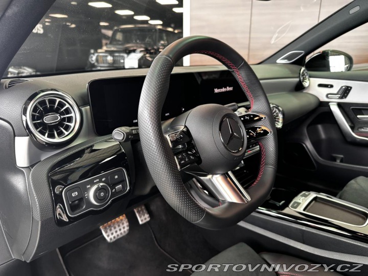 Mercedes-Benz A A 200 2023
