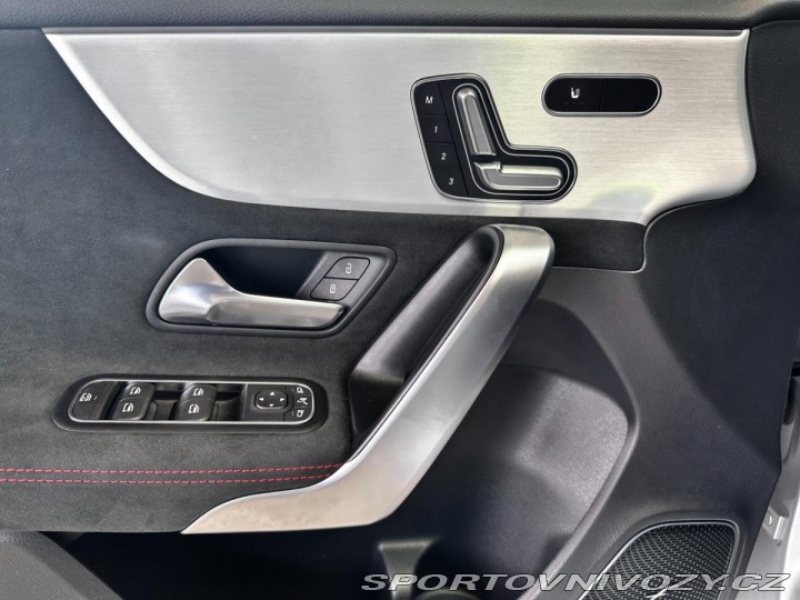 Mercedes-Benz A A 200 2023
