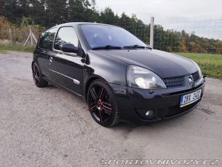 Renault Clio Sport  2003