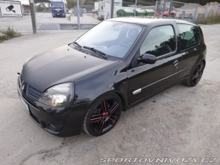 Renault Clio Sport  2003