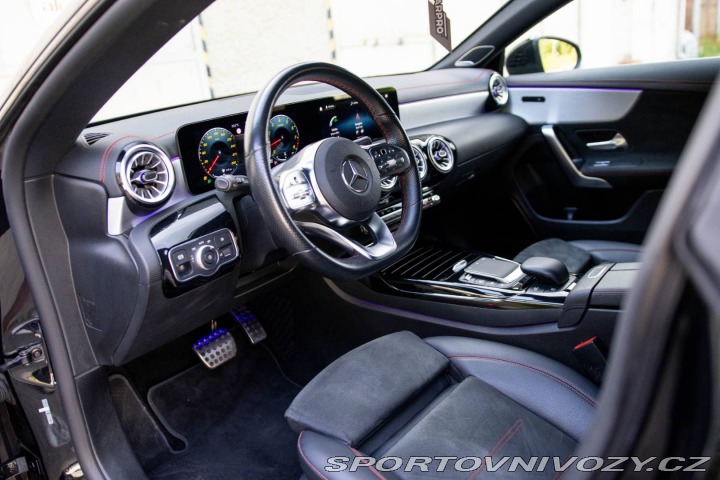 Mercedes-Benz CLA Shooting Brake  45 AMG / 2021