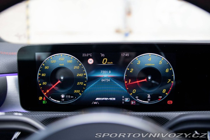 Mercedes-Benz CLA Shooting Brake  45 AMG / 2021