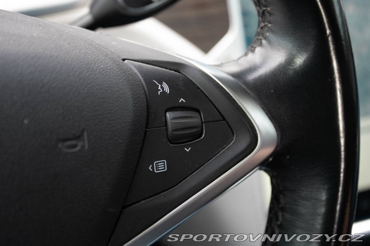 Tesla Model S 2014