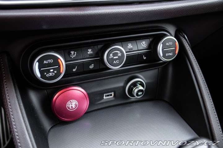 Alfa Romeo Stelvio 2.0 GME 280k Btech AWD A 2020
