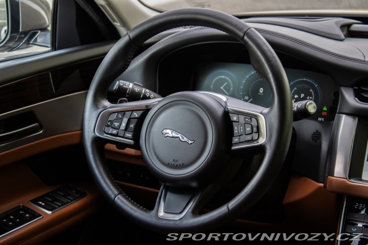 Jaguar XF 3.0D TDV6 Portfolio Auto 2016