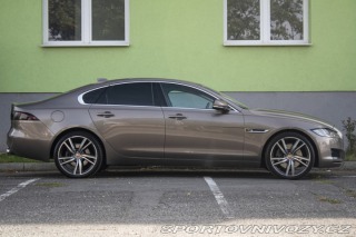Jaguar XF 3.0D TDV6 Portfolio Auto 2016