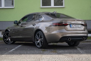Jaguar XF 3.0D TDV6 Portfolio Auto 2016