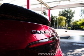 Alfa Romeo Giulia 2.9 Twin Turbo V6 510 AT 2017
