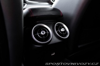 Alfa Romeo Giulia 2.9 Twin Turbo V6 510 AT 2017