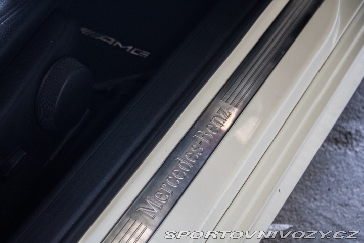 Mercedes-Benz C Kupé 250 CDI BlueEFFICIE 2011