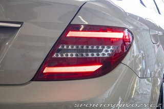 Mercedes-Benz C Kupé  250 CDI BlueEFFICIE 2011