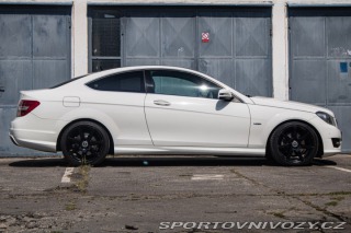 Mercedes-Benz C Kupé  250 CDI BlueEFFICIE 2011