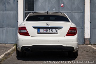 Mercedes-Benz C Kupé  250 CDI BlueEFFICIE 2011