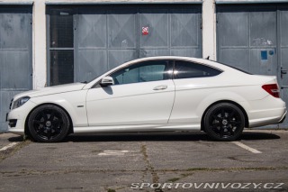 Mercedes-Benz C Kupé  250 CDI BlueEFFICIE 2011