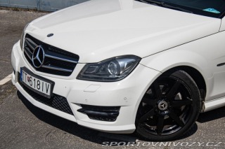 Mercedes-Benz C Kupé  250 CDI BlueEFFICIE 2011