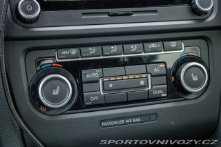 Volkswagen Golf Cabrio  2.0 TDI 140k  Hig 2012