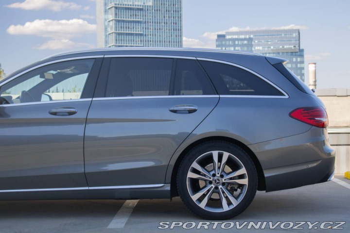 Mercedes-Benz C Kombi  300 d A/T 4MATIC, 2018