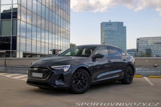 Audi  Q8  e-tron Sportback 55 S li