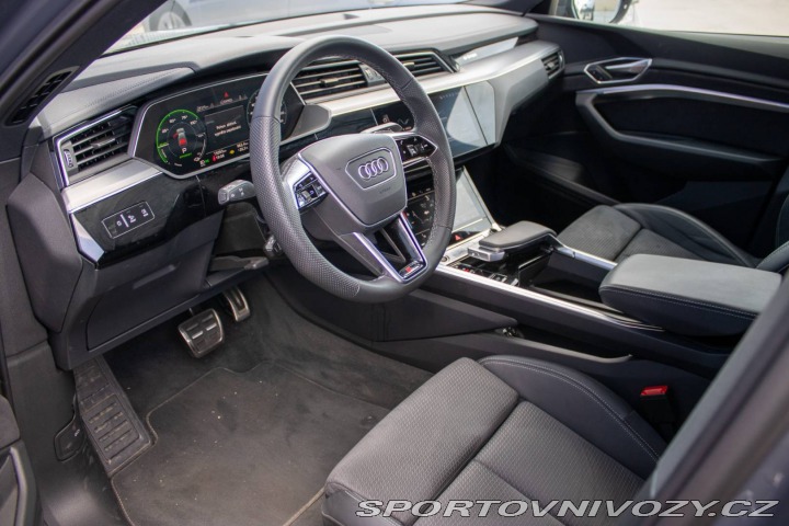 Audi Ostatní modely Q8  e-tron Sportback 55 S li 2023