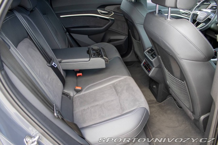 Audi Ostatní modely Q8  e-tron Sportback 55 S li 2023