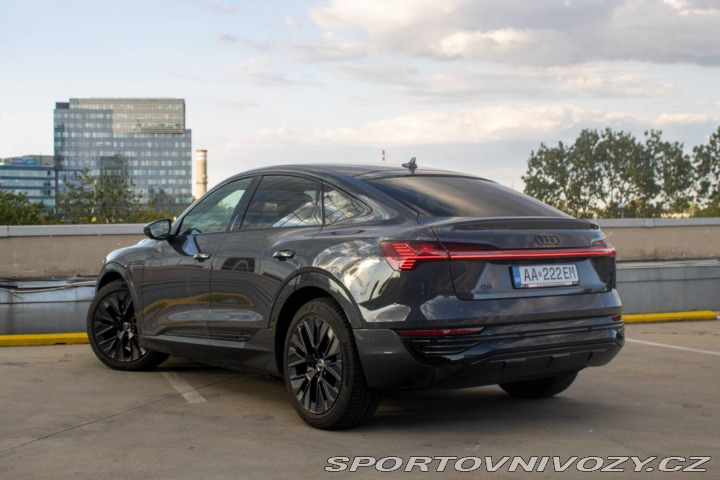 Audi Ostatní modely Q8  e-tron Sportback 55 S li 2023