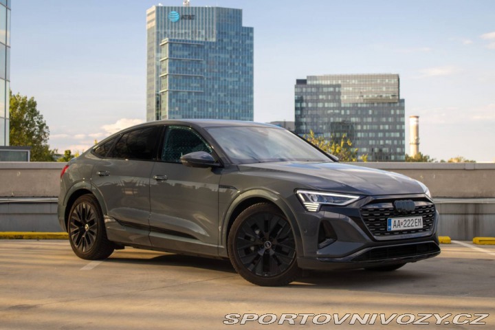Audi Ostatní modely Q8  e-tron Sportback 55 S li 2023