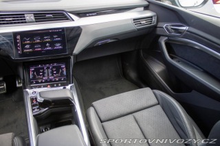 Audi Ostatní modely Q8  e-tron Sportback 55 S li 2023