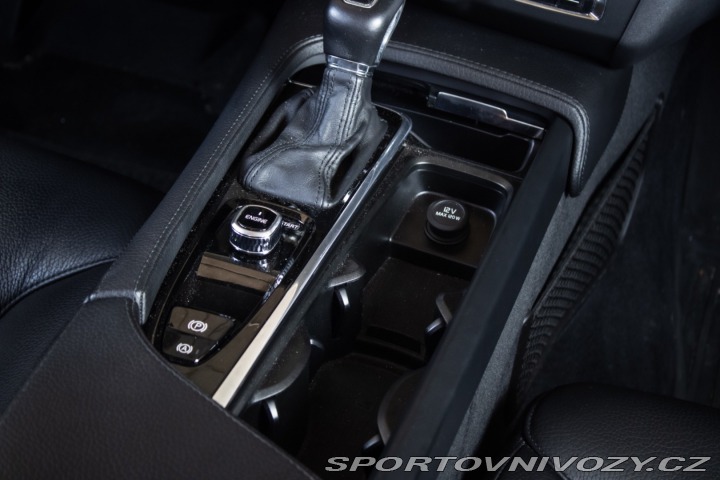 Volvo S90 T6 AWD 235kw 2016