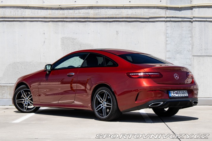 Mercedes-Benz E Kupé 220 d A/T 2017