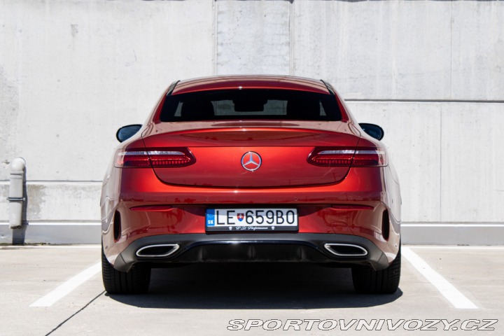 Mercedes-Benz E Kupé 220 d A/T 2017