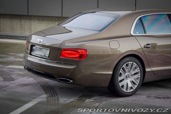 Bentley Continental W12 6.0 460kw 2015