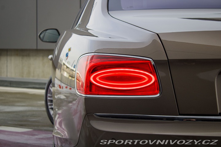 Bentley Continental W12 6.0 460kw 2015