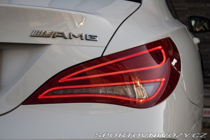 Mercedes-Benz CLA Kupé 200 CDI AMG LINE A/ 2015