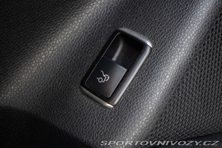 Mercedes-Benz CLA Kupé 200 CDI AMG LINE A/ 2015