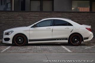 Mercedes-Benz CLA Kupé  200 CDI AMG LINE A/ 2015