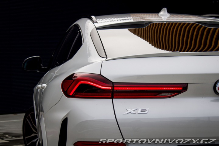 BMW X6 xDrive 40d mHEV A/T 2022