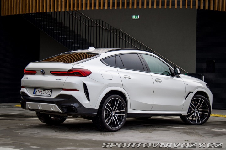 BMW X6 xDrive 40d mHEV A/T 2022
