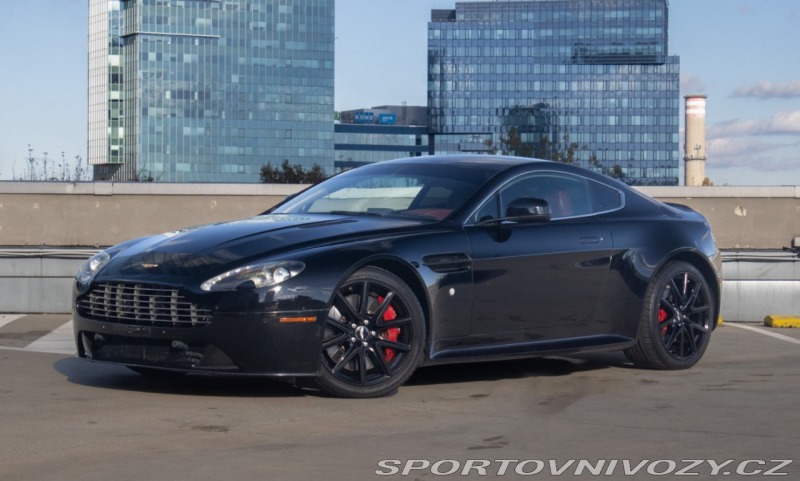 Aston Martin V8 Vantage  S