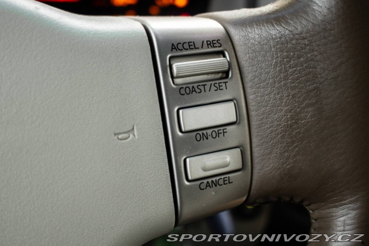 Infiniti Ostatní modely QX56 5.6 V8 AWD 230kW 31 2006