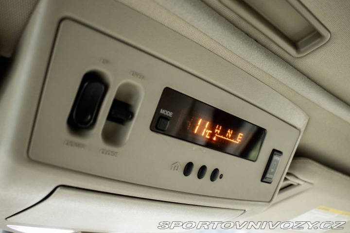 Infiniti Ostatní modely QX56 5.6 V8 AWD 230kW 31 2006