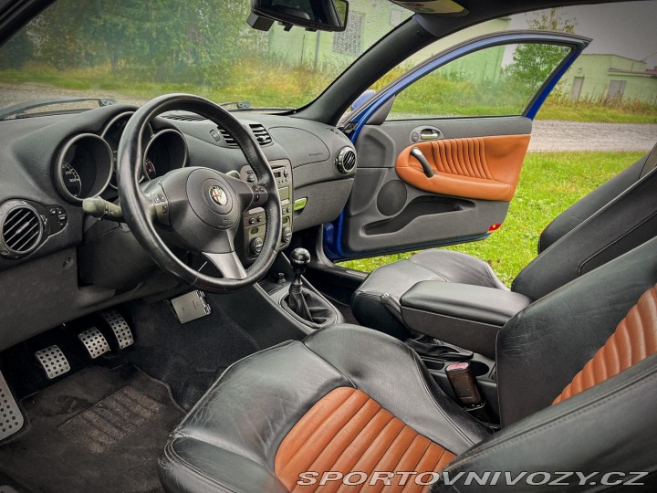 Alfa Romeo 147 GTA 2003