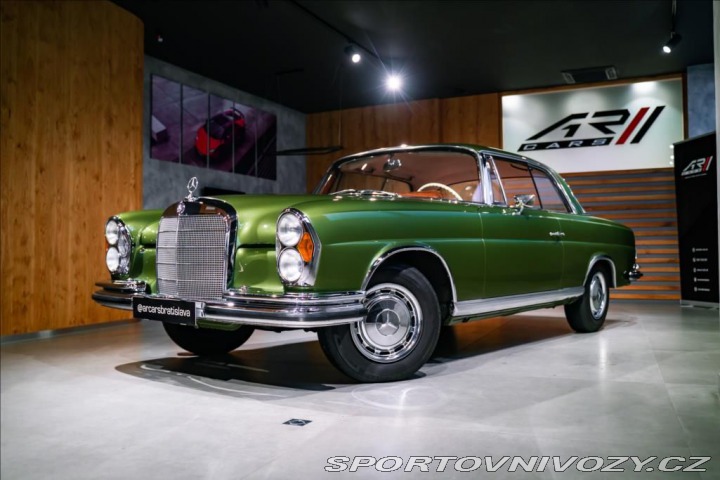 Mercedes-Benz Ostatní modely BR 250 SE/C COUPE, 1966, 1966