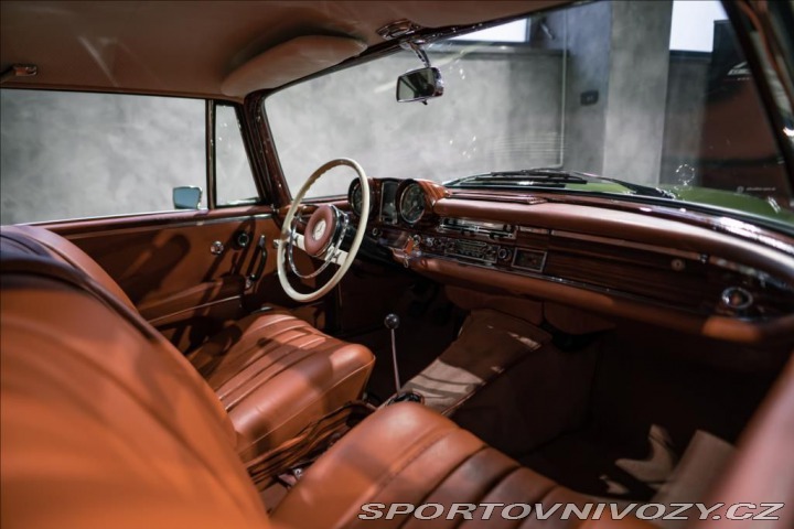 Mercedes-Benz Ostatní modely BR 250 SE/C COUPE, 1966, 1800