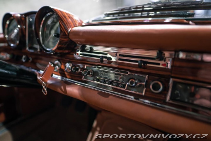 Mercedes-Benz Ostatní modely BR 250 SE/C COUPE, 1966, 1800