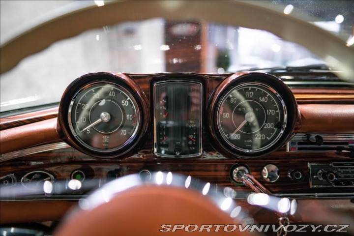 Mercedes-Benz Ostatní modely BR 250 SE/C COUPE, 1966, 1966