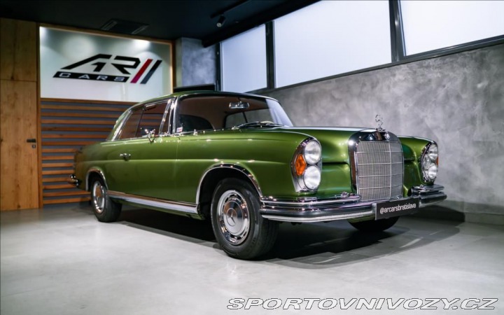 Mercedes-Benz Ostatní modely BR 250 SE/C COUPE, 1966, 1800